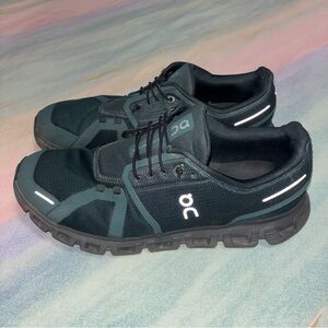 On Cloud 6 Men’s Size 11 Running/ Walking Evergreen/Black